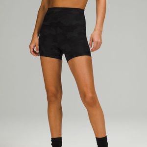 4 INCH LULULEMON ALIGN SHORT, size 4